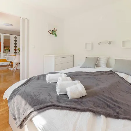 Apartma Angela * Lubiana